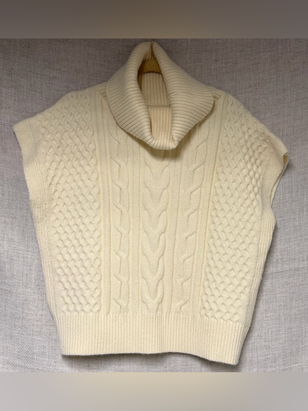 Callahan knitwear cowl neck
